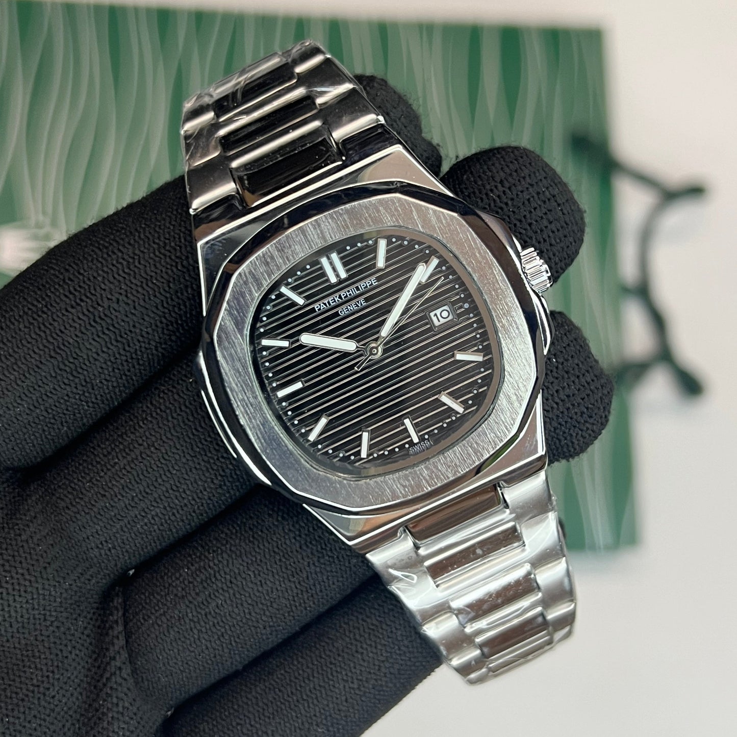 Patek Phillipe - Nautilus