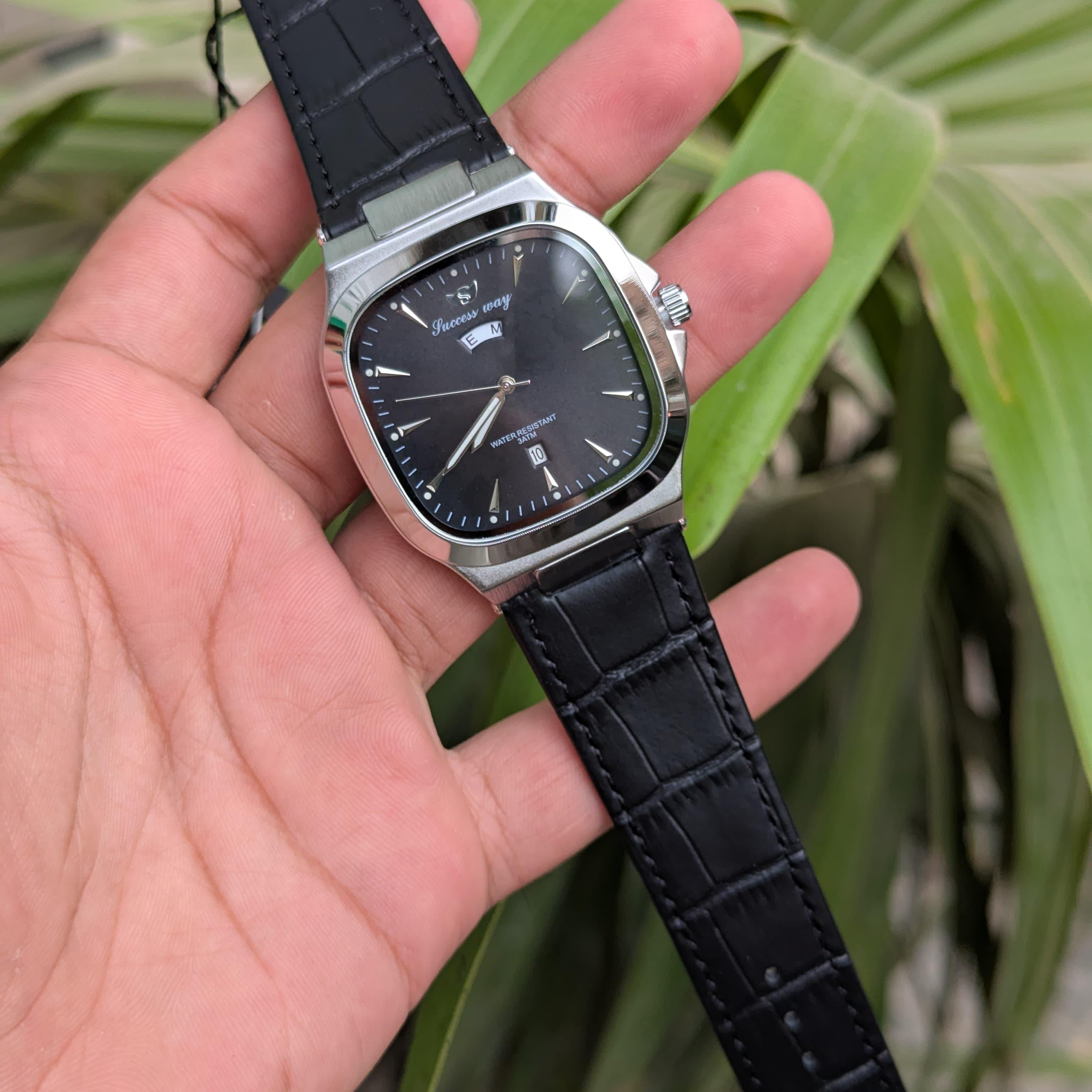 Success way Day -Date Leather